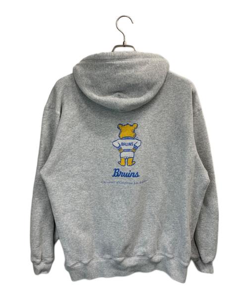 UCLA（ユーシーエルエー）UCLA (ユーシーエルエー) NUTMEG (ナツメグ) Bruinsカレッジロゴパーカー グレー サイズ:Lの古着・服飾アイテム