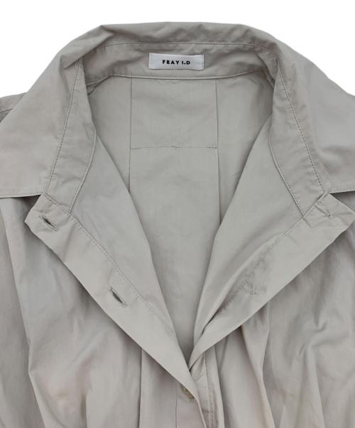 FRAY ID（フレイ アイディー）FRAY ID (フレイ アイディー) 半袖ワンピース ベージュの古着・服飾アイテム
