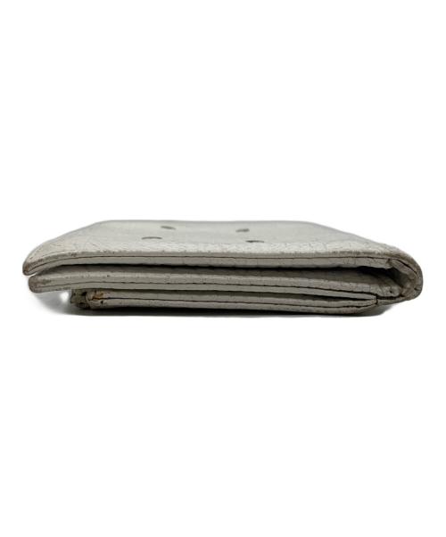 Maison Margiela（メゾンマルジェラ）Maison Margiela (メゾンマルジェラ) レザーポッパーウォレット ホワイトの古着・服飾アイテム