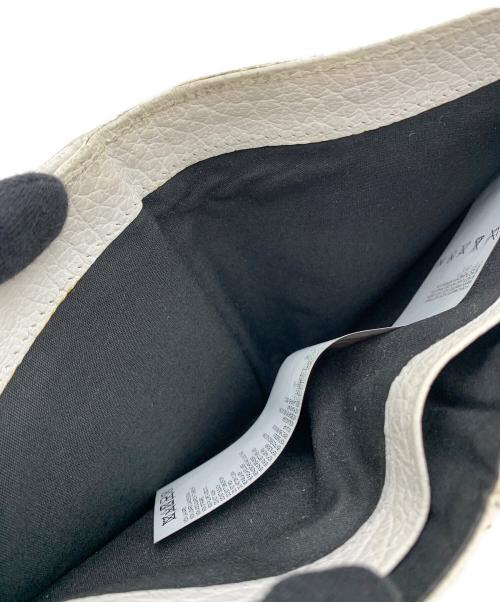 Maison Margiela（メゾンマルジェラ）Maison Margiela (メゾンマルジェラ) レザーポッパーウォレット ホワイトの古着・服飾アイテム