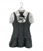 rilly emulieリリーエミュリ）の古着「Double Ribbon Ballon Pleats Onepiece」｜グレー×ホワイト
