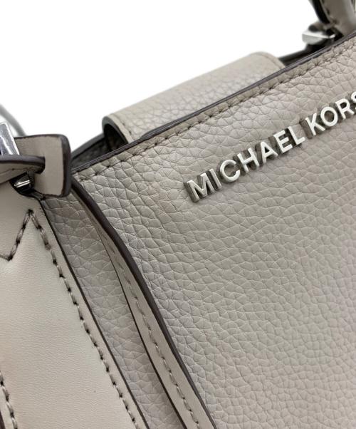 MICHAEL KORS（マイケルコース）MICHAEL KORS (マイケルコース) 2WAYショルダーバッグ グレーの古着・服飾アイテム