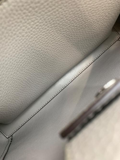 MICHAEL KORS（マイケルコース）MICHAEL KORS (マイケルコース) 2WAYショルダーバッグ グレーの古着・服飾アイテム