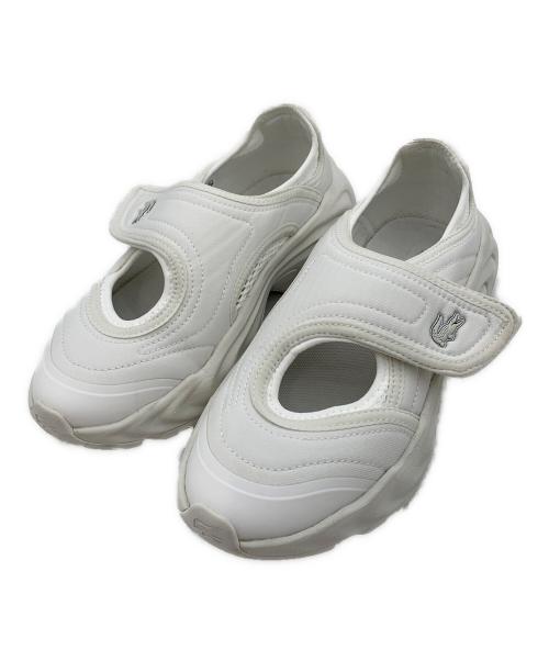 LACOSTE（ラコステ）LACOSTE (ラコステ) SPINOR SANDAL ホワイト サイズ:7の古着・服飾アイテム