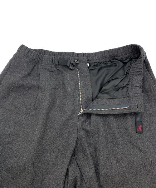 GRAMICCI（グラミチ）GRAMICCI (グラミチ) WOOL BLEND TUCK TAPERED PANTS グレー サイズ:XLの古着・服飾アイテム