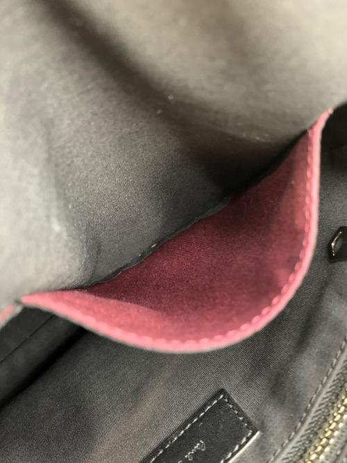PAUL SMITH（ポールスミス）PAUL SMITH (ポールスミス) マルチストライプレザーショルダーバッグ ブラックの古着・服飾アイテム