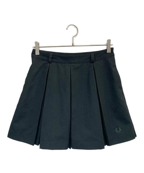 FRED PERRY（フレッドペリー）FRED PERRY (フレッドペリー) ショートパンツ ブラック サイズ:UK10の古着・服飾アイテム