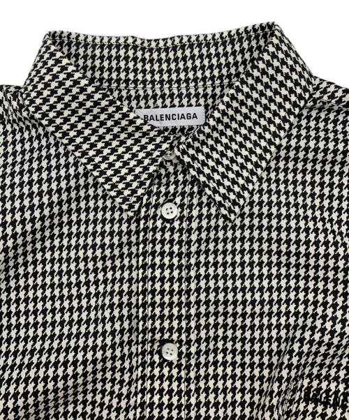 BALENCIAGA（バレンシアガ）BALENCIAGA (バレンシアガ) 長袖シャツ ホワイト×ブラック サイズ:34の古着・服飾アイテム