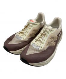 NEW BALANCE（ニューバランス）の古着「FuelCell Rebel v5 」｜ベージュ×ブラウン