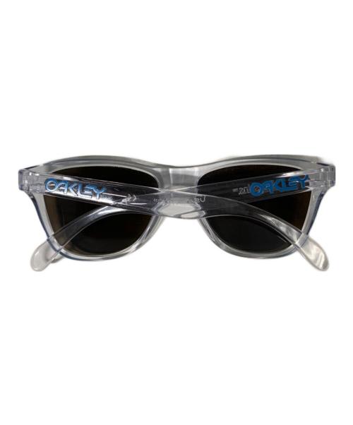 OAKLEY（オークリー）OAKLEY (オークリー) ユースフィットサングラス ホワイト×ブルーの古着・服飾アイテム