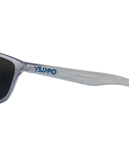 OAKLEY（オークリー）OAKLEY (オークリー) ユースフィットサングラス ホワイト×ブルーの古着・服飾アイテム