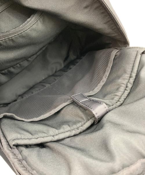 MARW UNITED ARROWS（マルゥ ユナイテッドアローズ）MARW UNITED ARROWS (マルゥ ユナイテッドアローズ) リュック ブラックの古着・服飾アイテム