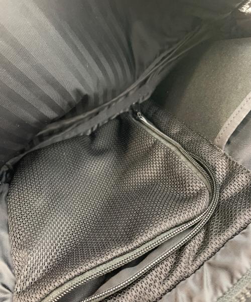 THE NORTH FACE（ザ ノース フェイス）THE NORTH FACE (ザ ノース フェイス) Shuttle Daypack SE ブラックの古着・服飾アイテム