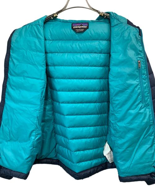 Patagonia（パタゴニア）Patagonia (パタゴニア) ライトダウンジャケット ネイビー サイズ:Sの古着・服飾アイテム