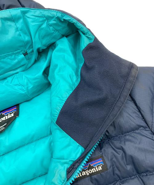 Patagonia（パタゴニア）Patagonia (パタゴニア) ライトダウンジャケット ネイビー サイズ:Sの古着・服飾アイテム
