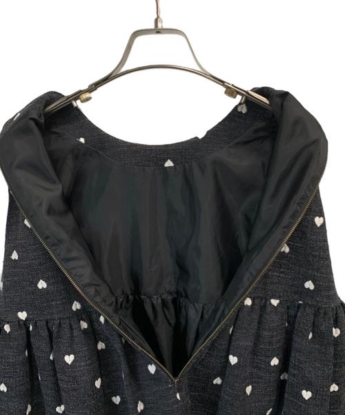 sheller（シェリエ）sheller (シェリエ) ハートツイードフレアトップス ブラック サイズ:Fの古着・服飾アイテム