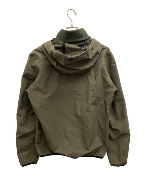 HERNO（ヘルノ）HERNO (ヘルノ) スタンドカラーフーディ カーキ サイズ:46の古着・服飾アイテム