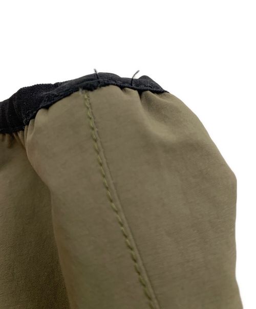 HERNO（ヘルノ）HERNO (ヘルノ) スタンドカラーフーディ カーキ サイズ:46の古着・服飾アイテム