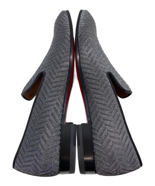 Christian Louboutin（クリスチャン・ルブタン）Christian Louboutin (クリスチャン・ルブタン) スリッポン シルバー サイズ:40 1/2の古着・服飾アイテム