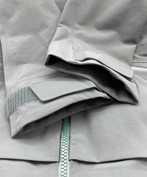 HAGLOFS（ホグロフス）HAGLOFS (ホグロフス) ネンガル 3L プルーフ パーカ ダークグリーン サイズ:Sの古着・服飾アイテム