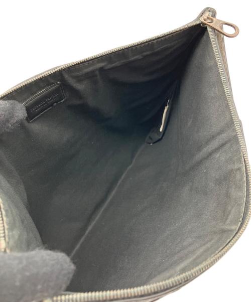 BOTTEGA VENETA（ボッテガベネタ）BOTTEGA VENETA (ボッテガベネタ) イントレチャート　クラッチバッグ ブラックの古着・服飾アイテム