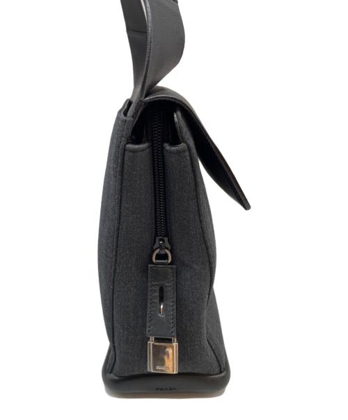 PRADA（プラダ）PRADA (プラダ) ショルダーバッグ ブラックの古着・服飾アイテム