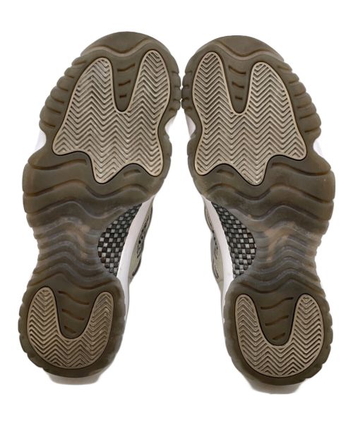 NIKE（ナイキ）NIKE (ナイキ) スニーカー ホワイト×グレー サイズ:29の古着・服飾アイテム