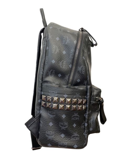 MCM（エムシーエム）MCM (エムシーエム) スタッズリュック ブラックの古着・服飾アイテム