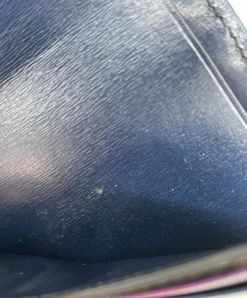 YUHAKU（ユハク）YUHAKU (ユハク) 2つ折り財布 ボルドーの古着・服飾アイテム