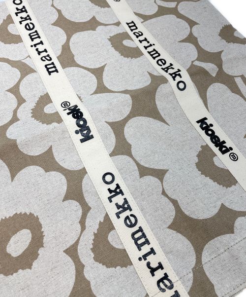 marimekko（マリメッコ）marimekko (マリメッコ) トートバッグ アイボリーの古着・服飾アイテム