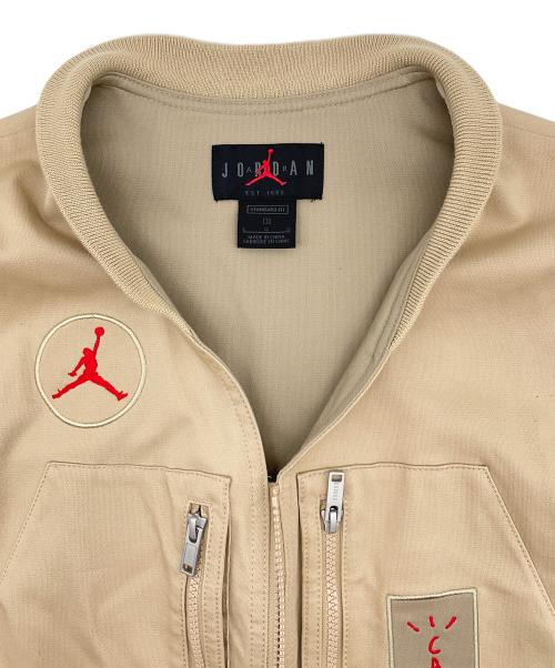 NIKE（ナイキ）NIKE (ナイキ) Travis Scott CACTUS JACK (トラヴィス・スコット カクタスジャック) Utility Vest ベージュ サイズ:Lの古着・服飾アイテム