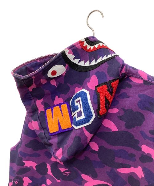 A BATHING APE（ア ベイシング エイプ）A BATHING APE (アベイシングエイプ) ジップパーカー パープル サイズ:Lの古着・服飾アイテム