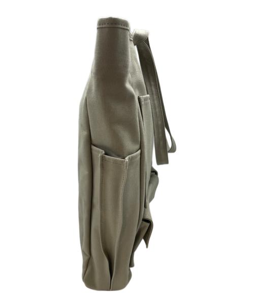 F/CE.（エフシーイー）F/CE. (エフシーイー) ポケットトートバッグ カーキの古着・服飾アイテム