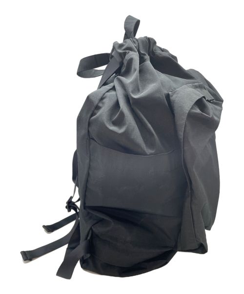 THE NORTHFACE PURPLELABEL（ザ・ノースフェイス パープルレーベル）THE NORTHFACE PURPLELABEL (ザ・ノースフェイス パープルレーベル) Mountain Wind Backpack ブラックの古着・服飾アイテム