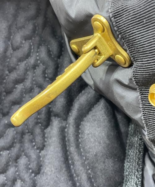 MONCLER（モンクレール）MONCLER (モンクレール) ダウンジャケット ネイビー サイズ:3の古着・服飾アイテム