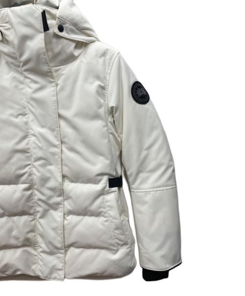 CANADA GOOSE（カナダグース）CANADA GOOSE (カナダグース) ダウンジャケット ホワイト サイズ:Sの古着・服飾アイテム