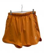 NIKE ACGナイキエーシージー）の古着「ショートパンツ」｜オレンジ