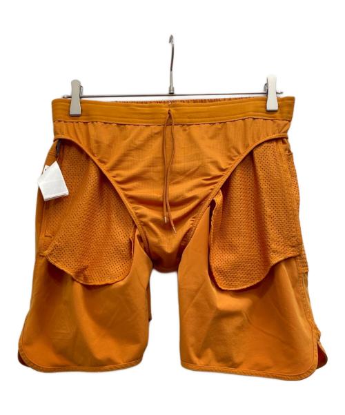 NIKE ACG（ナイキエーシージー）NIKE ACG (ナイキエージーシー) ショートパンツ オレンジ サイズ:Lの古着・服飾アイテム
