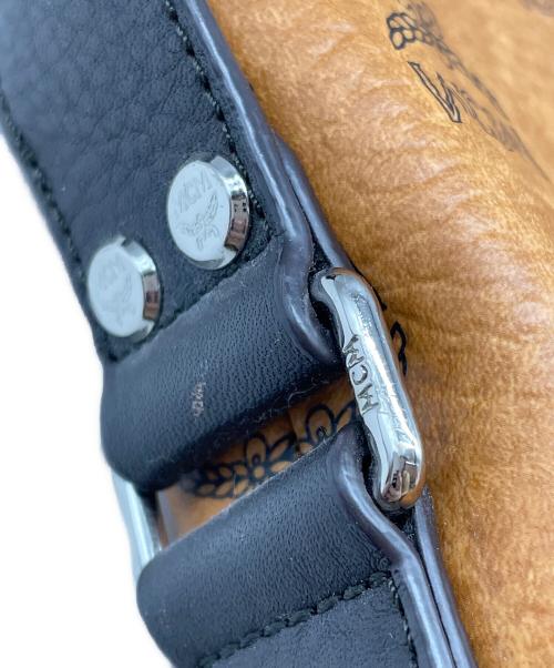 MCM（エムシーエム）MCM (エムシーエム) ショルダーバッグ ブラウンの古着・服飾アイテム