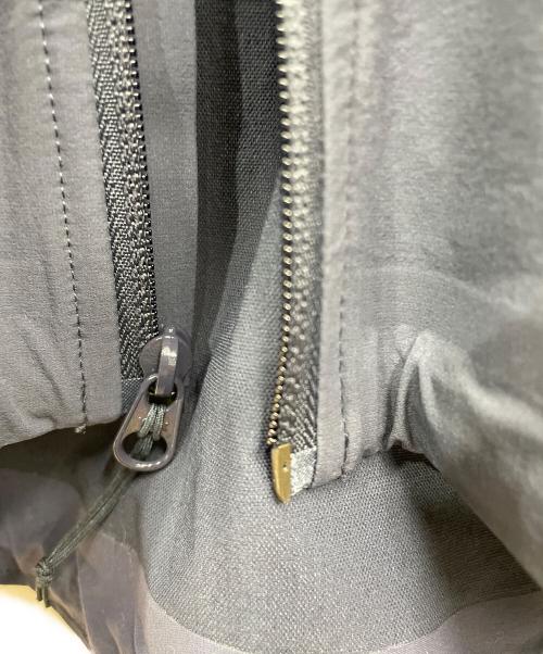 ARC'TERYX（アークテリクス）ARC'TERYX (アークテリクス) マウンテンパーカー ネイビー サイズ:Sの古着・服飾アイテム