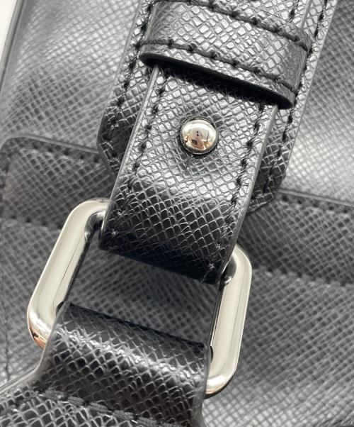 Vivienne Westwood（ヴィヴィアンウエストウッド）Vivienne Westwood (ヴィヴィアンウエストウッド) ボディーバッグ ブラックの古着・服飾アイテム