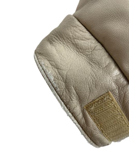 AVIREX（アヴィレックス）AVIREX (アヴィレックス) ラムレザーダウンジャケット ベージュ×グリーン サイズ:Mの古着・服飾アイテム