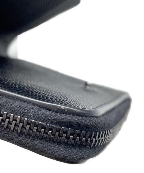 Yves Saint Laurent（イヴサンローラン）Yves Saint Laurent (イヴサンローラン) 2つ折り財布 ブラックの古着・服飾アイテム