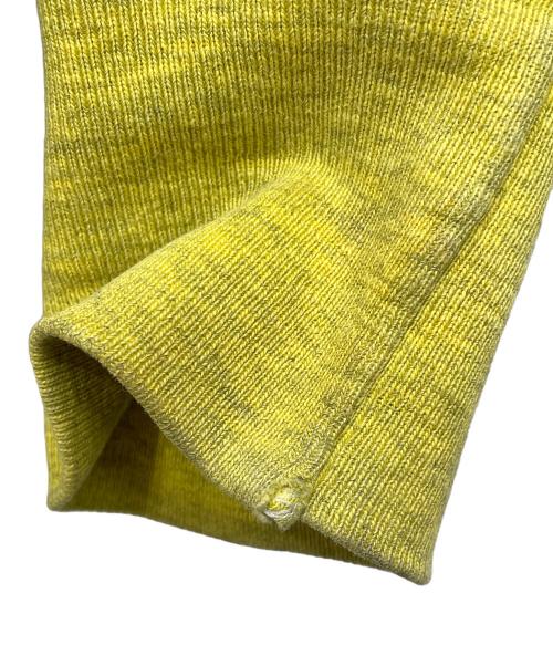 Champion REVERSE WEAVE（チャンピオン リバース ウィーブ）Champion REVERSE WEAVE (チャンピオン リバース ウィーブ) スウェット イエロー サイズ:LARGEの古着・服飾アイテム