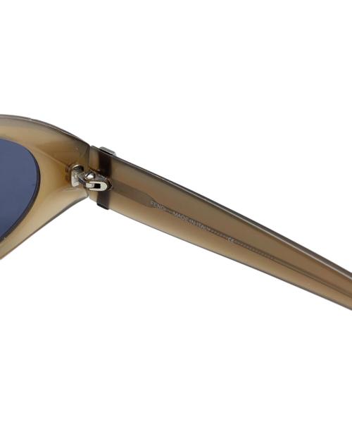 FENDI（フェンディ）FENDI (フェンディ) サングラス ベージュの古着・服飾アイテム