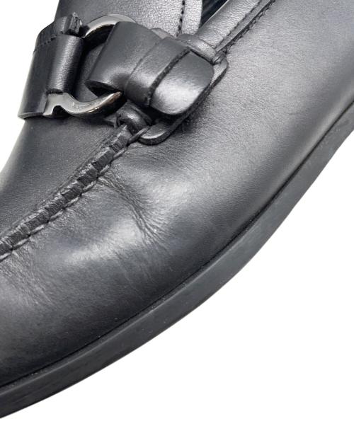 Salvatore Ferragamo（サルヴァトーレ フェラガモ）Salvatore Ferragamo (サルヴァトーレ フェラガモ) ドライビングシューズ ブラック サイズ:61/2の古着・服飾アイテム