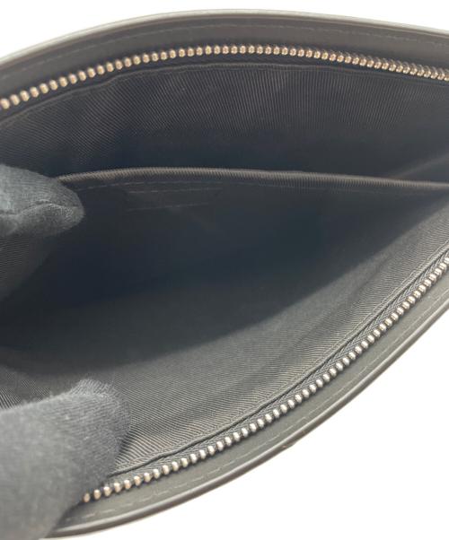 LOUIS VUITTON（ルイ ヴィトン）LOUIS VUITTON (ルイ ヴィトン) クラッチバッグ ブラックの古着・服飾アイテム