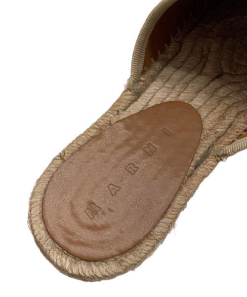 MARNI（マルニ）MARNI (マルニ) サンダル ベージュ×ブラック サイズ:36の古着・服飾アイテム