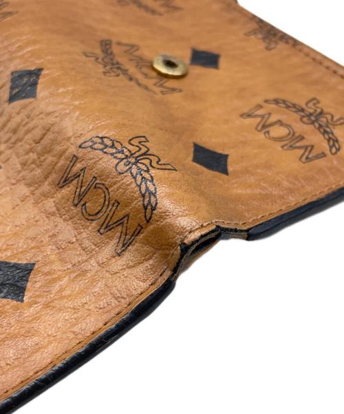 MCM（エムシーエム）MCM (エムシーエム) 3つ折り財布 ブラウン×ブラックの古着・服飾アイテム