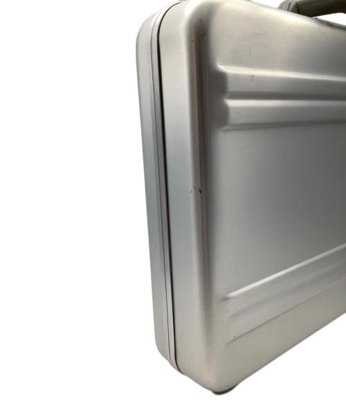 ZERO HALLIBURTON（ゼロ ハリバートン）ZERO HALLIBURTON (ゼロ ハリバートン) SONY (ソニー) アタッシュケース シルバーの古着・服飾アイテム